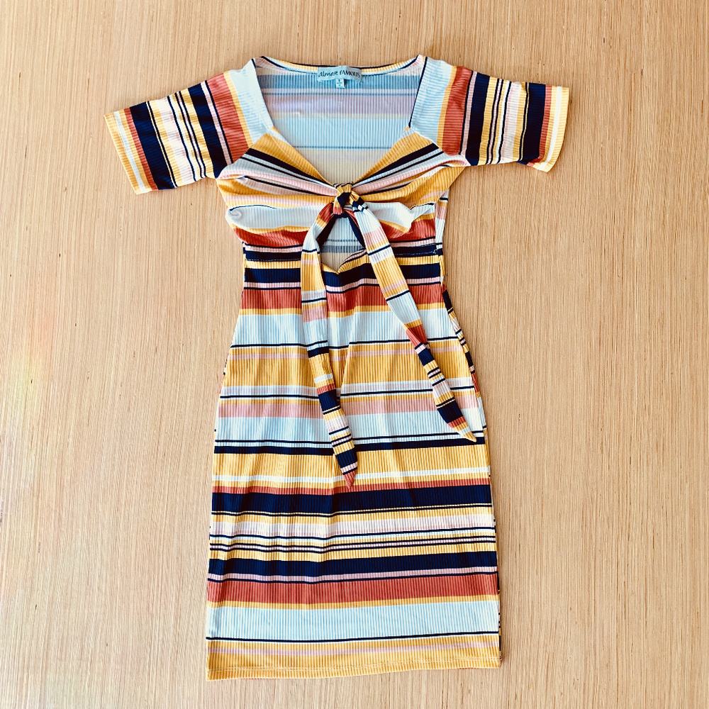 ALMOST FAMOUS - Tie Front Bodycon Dress